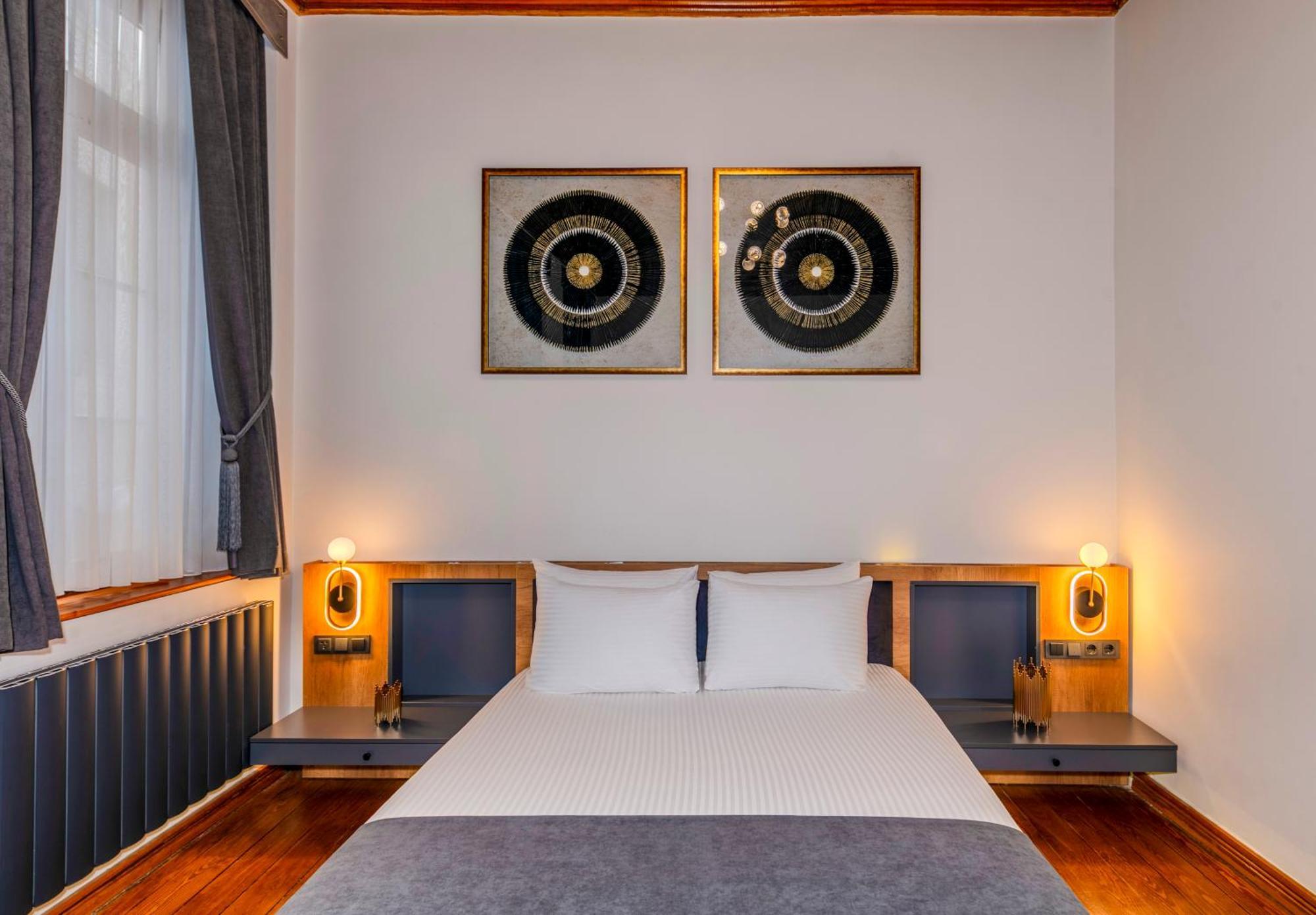 Elmira Pera & - Special Class Hotel *